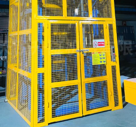 靖宇货梯可以安装在室外吗