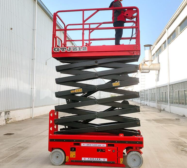 靖宇自行走移动式升降机